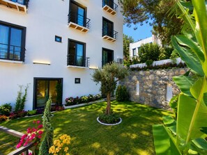 Front of property - Bodrum Blue Bay Hotel (Mugla)