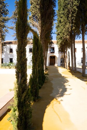 Exterior - Cortijo El Solano, Private Pool and the Essence of Andalusia (Bobadilla-Estación)