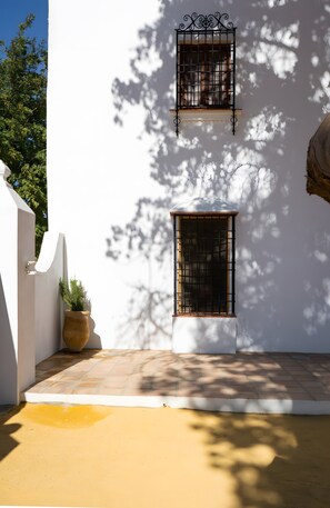 Exterior detail - Cortijo El Solano, Private Pool and the Essence of Andalusia (Bobadilla-Estación)