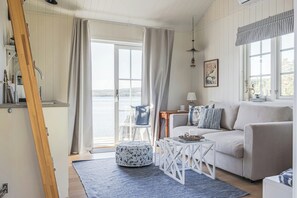 Televisie en een open haard