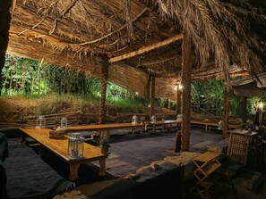 Outdoor dining - Nala Narty Nubian house and organic farm (Aswan)