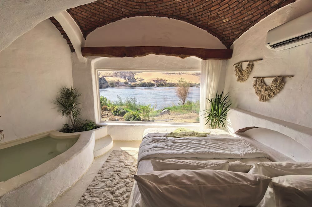 Nala Narty Nubian house and organic farm