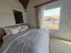 Junior Suite, River View | In-room safe, blackout drapes - Nala Narty Nubian house and organic farm (Aswan)