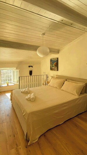 Free WiFi - Castle with private spa in Modenese Apennines (Gombola)