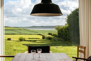 Dining - Peaceful summer house near Limfjorden (Nykøbing Mors)