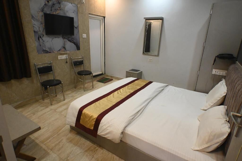 Double Room | Soundproofing, iron/ironing board, free WiFi