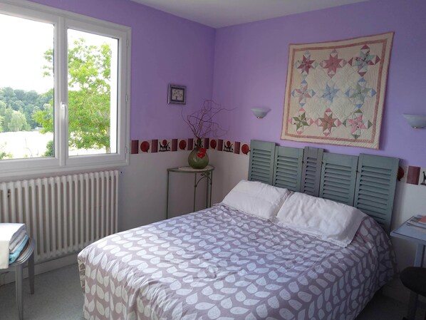 Room - Vrbo Property (Ambrières-les-Vallées)