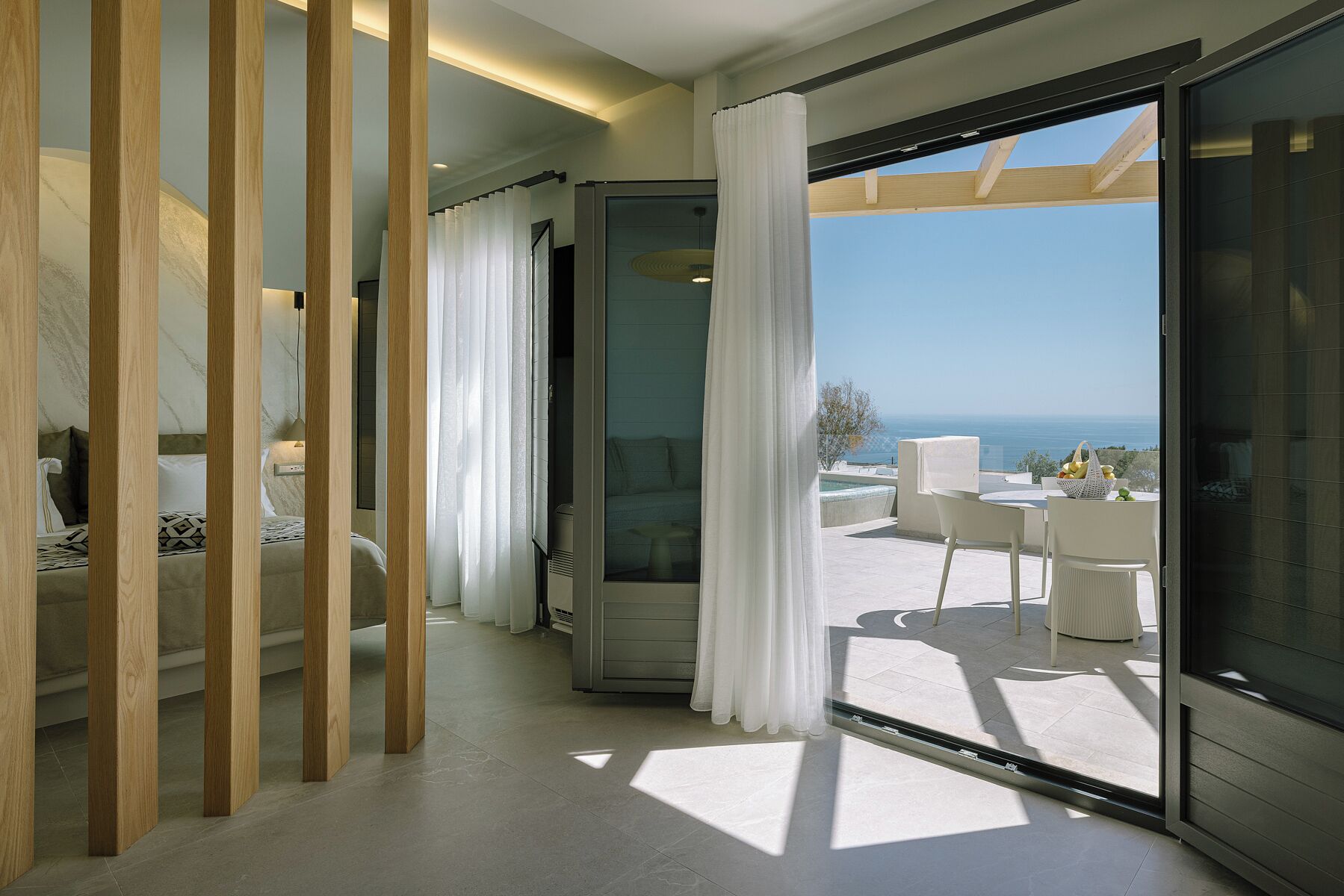 Suite Deluxe | Una cassaforte in camera, tende oscuranti, ferro/asse da stiro