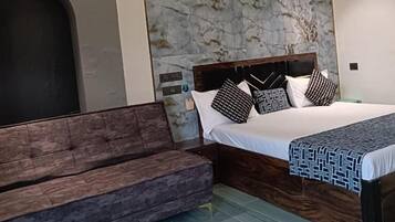Appartamento, 6 camere da letto, accessibile ai disabili, piscina privata | 6 camere