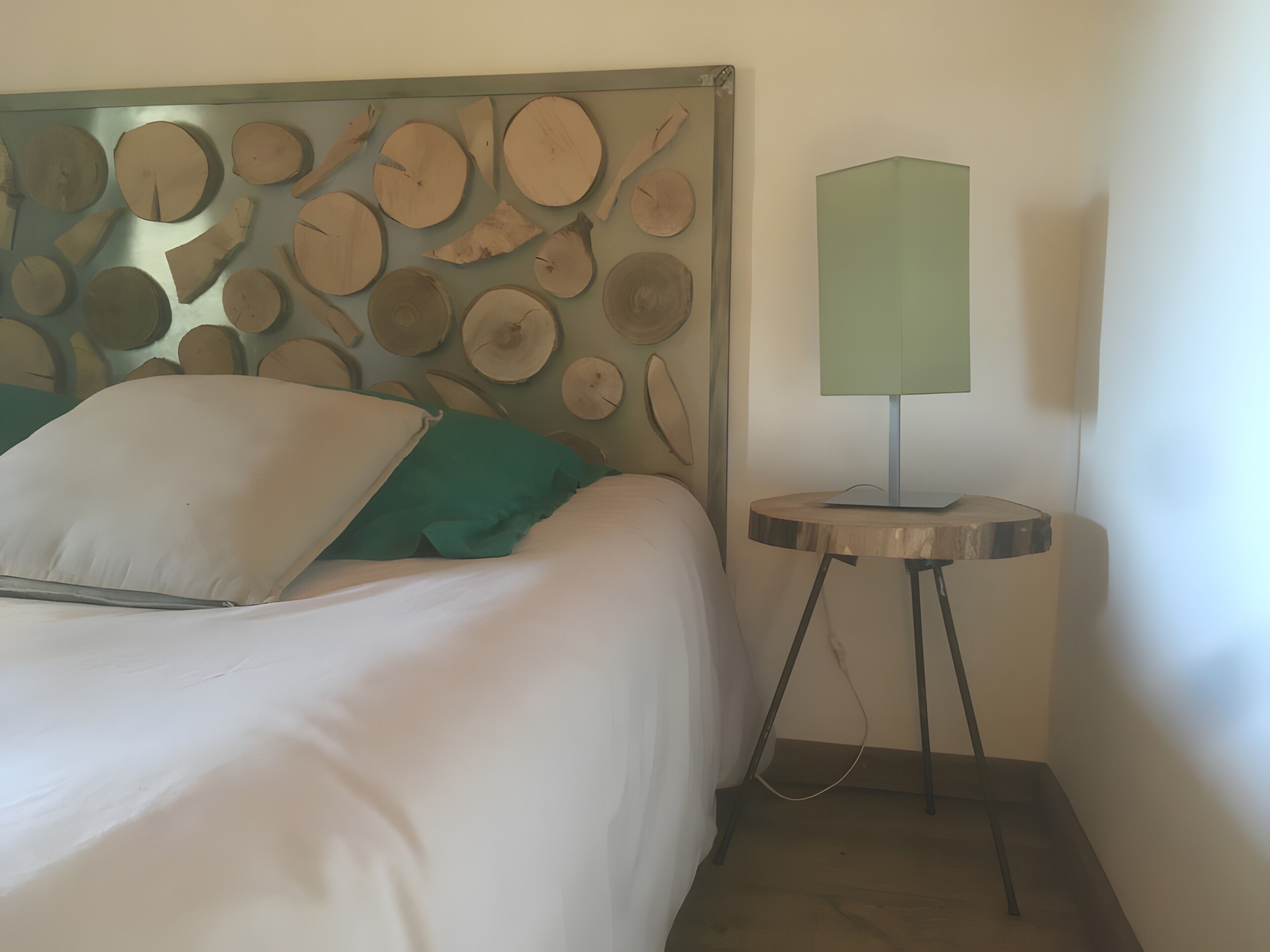 Iron/ironing board, WiFi