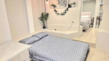 2 bedrooms