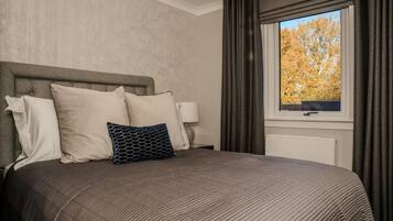 Apartment, 2 Bedrooms, Balcony | Iron/ironing board, free WiFi