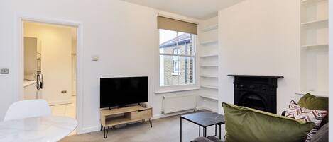 Apartment, Patio | Living area