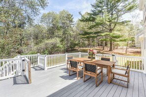 House, Balcony, Garden View | Outdoor dining - Corn Hill Ranch (East Falmouth)