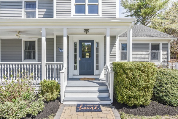 House, Balcony, Garden View | Exterior detail