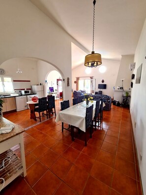 Dining - Excellent villa with garden, excellent private pool for exclusive use, parking (algoz)