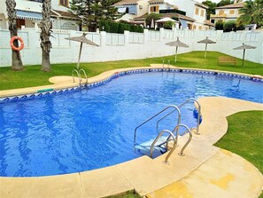 Chalet, 3 Bedrooms, Smoking, Balcony | Kolam renang | Kolam renang terbuka 