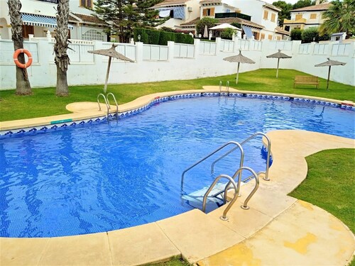 Semi-detached Villa in Private Residential With Pool