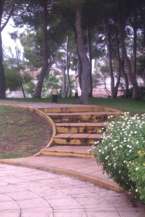 Chalet, 3 Bedrooms, Smoking, Balcony | Garden - Semi-detached Villa in Private Residential With Pool (Pilar de la Horadada)