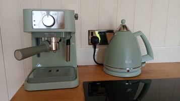 Cabin, 1 Bedroom, Balcony, Garden View | Coffee and/or coffee maker