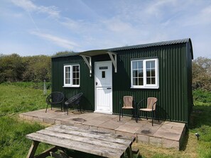 Cabin, 1 Bedroom, Balcony, Garden View | Exterior - Dinky's Den, a Beautiful Tiny Home (Helston)