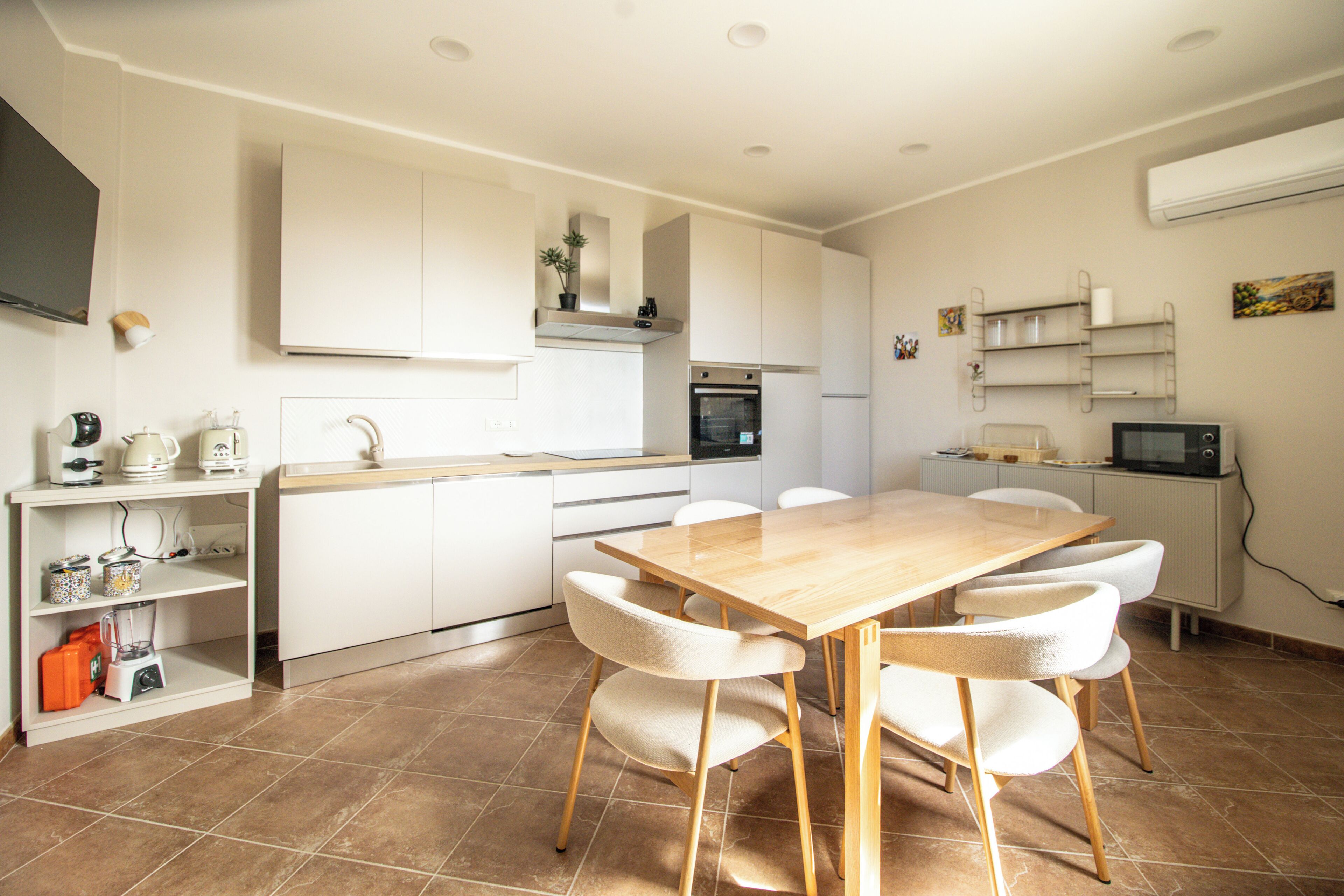 Apartment, Balcony, Sea View | Private kitchen