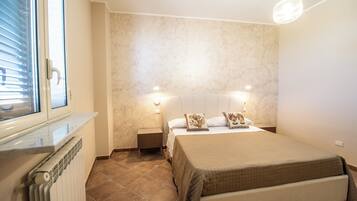 Apartment, Balcony, Sea View | Iron/ironing board, free WiFi