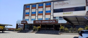 Hotel Grand Ekta