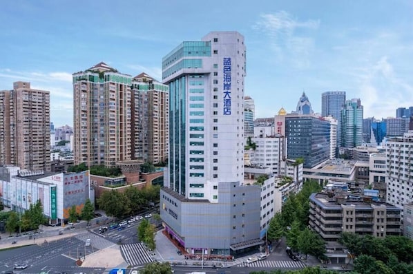 Exterior - Jinyuju High-altitude Scenic Hotel (Chengdu)