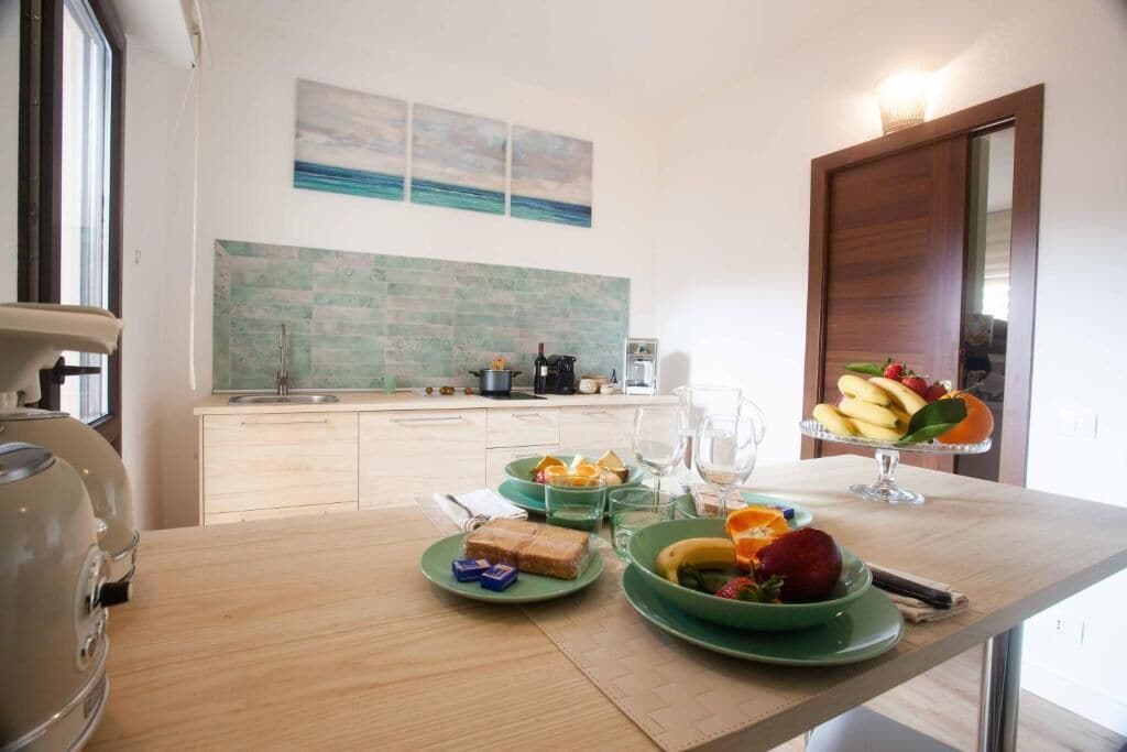 Apartamento Deluxe, vistas a la ciudad | Restauración