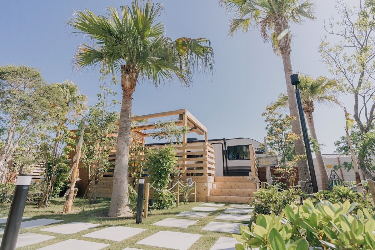Mobile Home, Patio (Lealea) | WiFi (free)