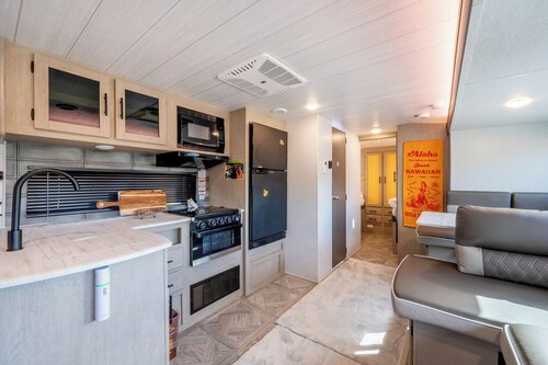 Glamping Trailer Lanikai