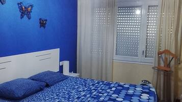 Iron/ironing board, free WiFi