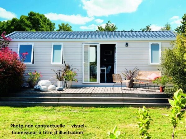 Exterior - Vrbo Property (Hostens)