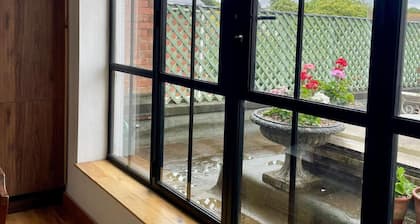 3 Bedroom Apartment Sleeps 6 With Free Parking