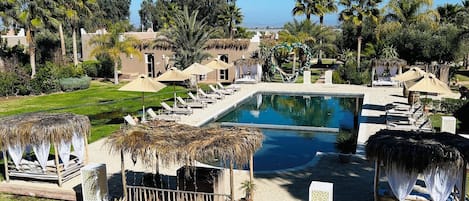 2 outdoor pools, pool umbrellas, sun loungers