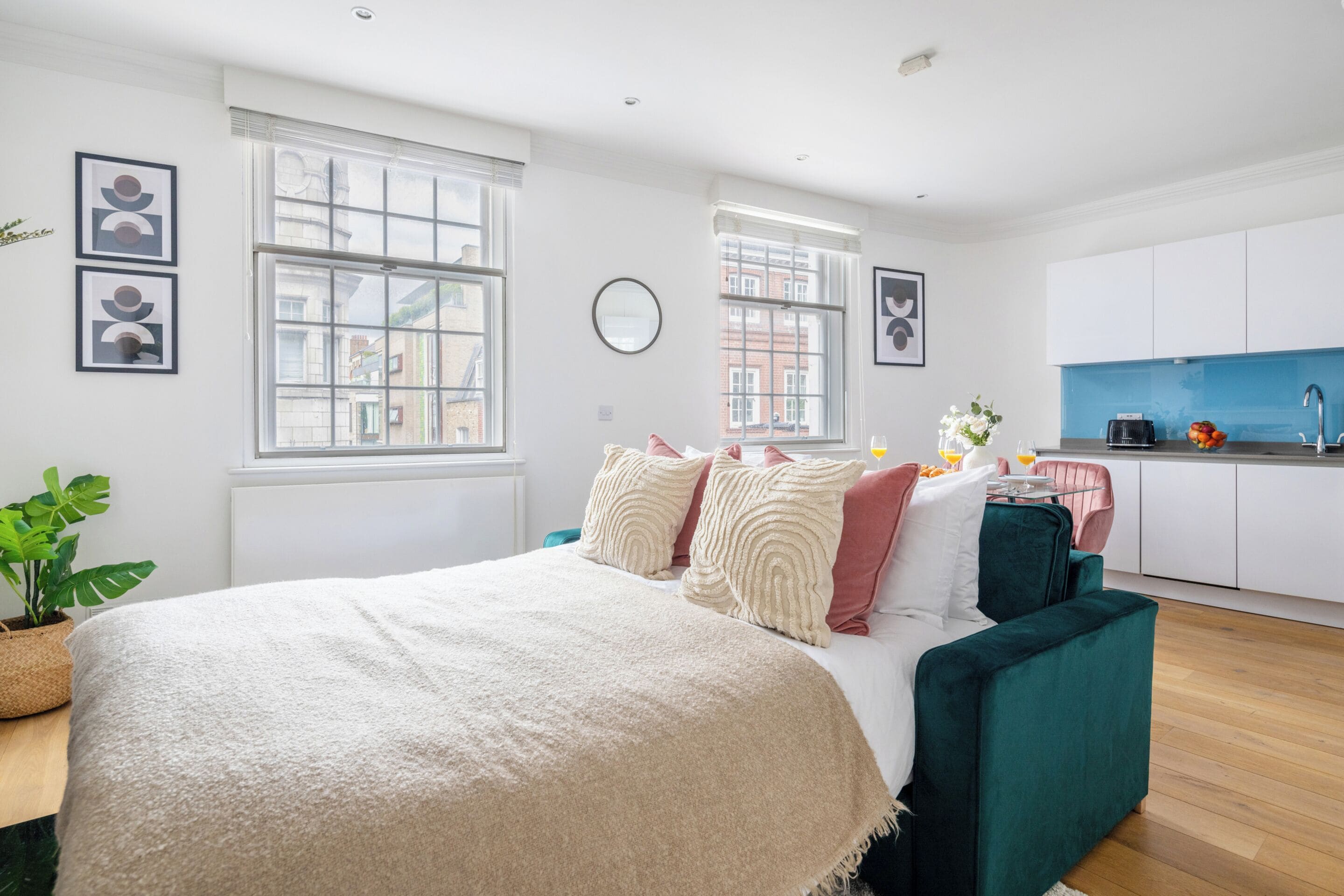 Appartement Ville, 1 lit double et 1 canapé-lit, non-fumeurs, vue ville | Fer et planche à repasser, lits bébé (en supplément), lit parapluie