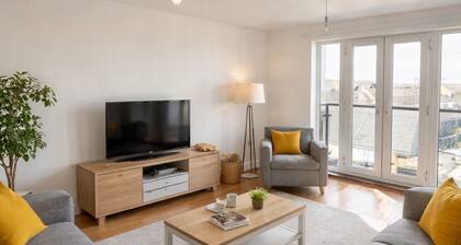 Northfleet-luxury 2 bed apartment