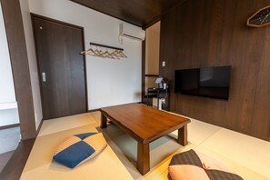 Living area - Irodori Hotel YANAGI (fukuokashi,hakataku,katakasu)
