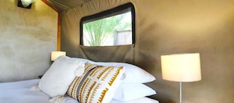 Frontier River Resort