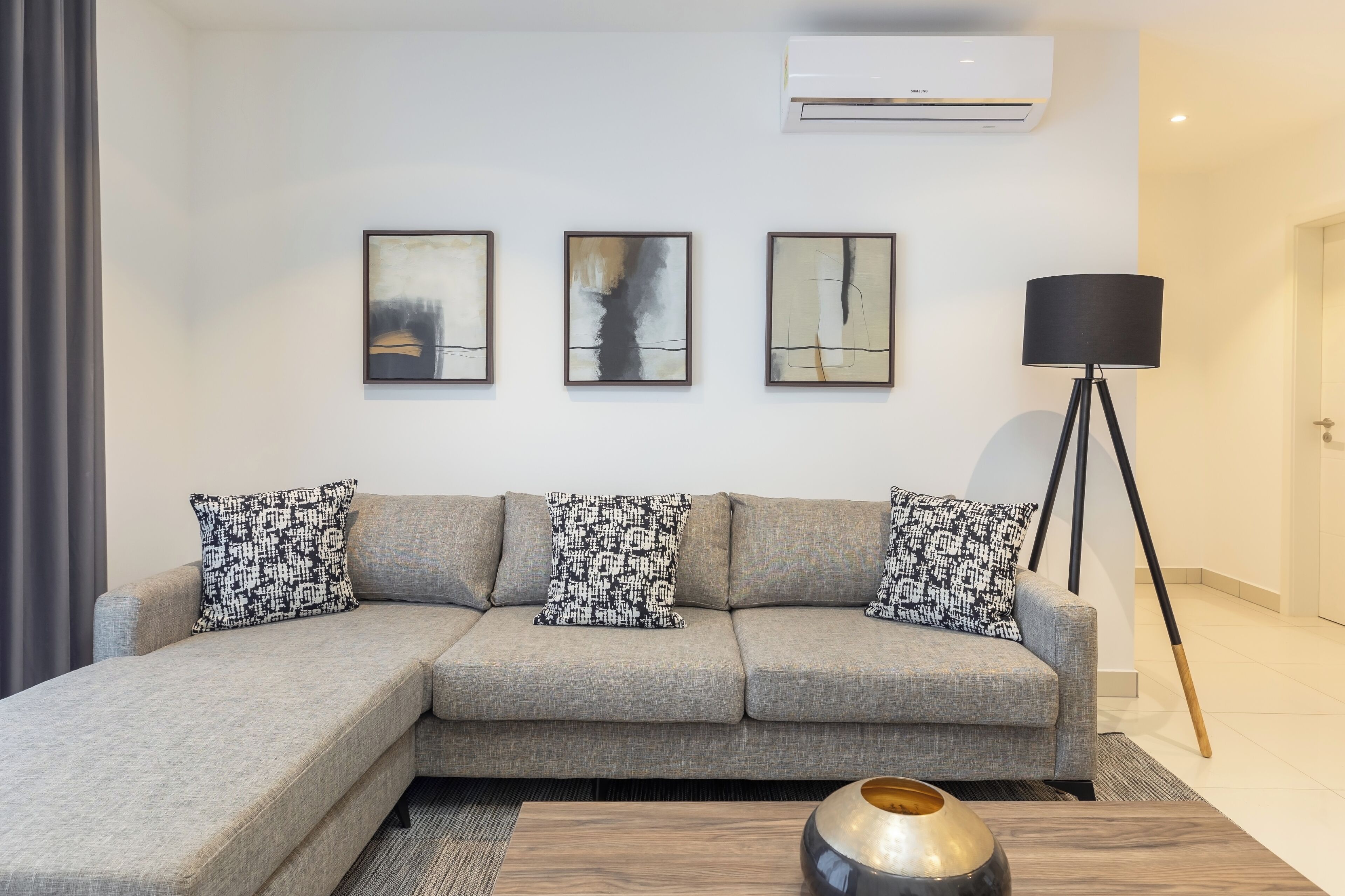 Apartment, 2 Bedrooms, Balcony | Living area