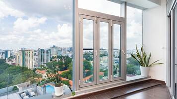 2 Bedroom Apartment With City View | SisÀtilat
