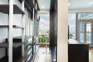 2 Bedroom Apartment With City View | Parte interna