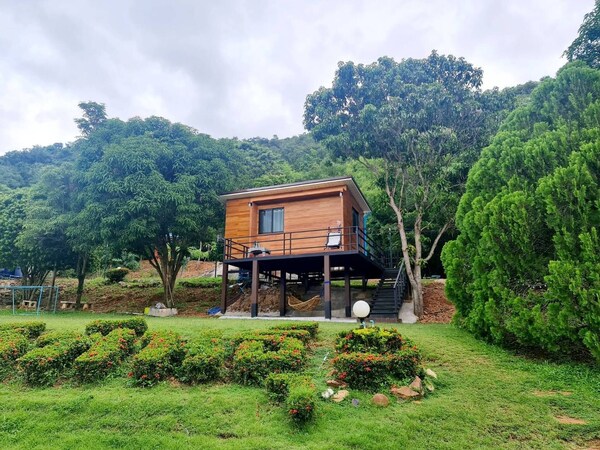 Mountain Front Hut For 2 Rare Birds, Bikes, Nature - Kaeng Krachan