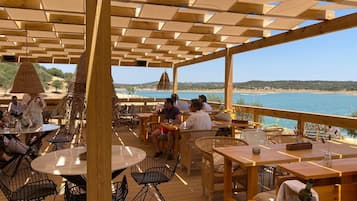 Bar en la playa