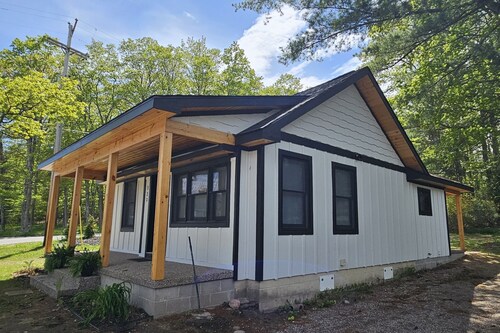 Two-bedroom house in Northport
