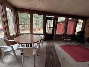Dining - 3-bedroom home near Big Glen Lake (Maple City)