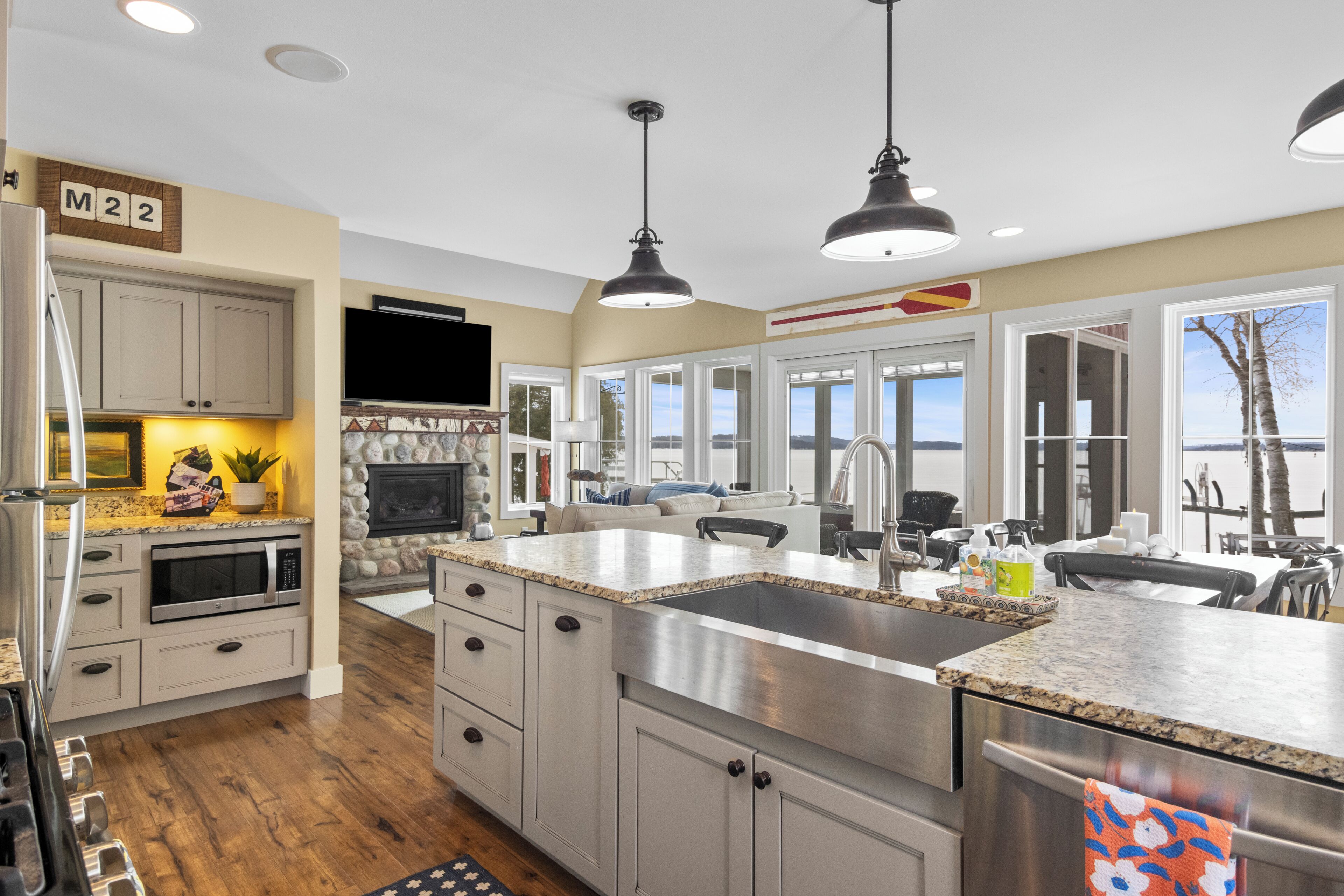 Fridge, microwave, oven, dishwasher