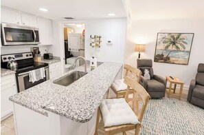 Private kitchen - Sawgrass Beach Club WALK to BEACH • King Bed • 1st floor • no crossing PV Blvd (Sawgrass)