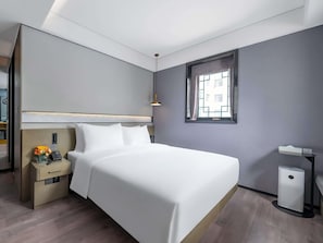 Deluxe Room, 1 King Bed - Mercure Beijing Qianmen (Beijing)
